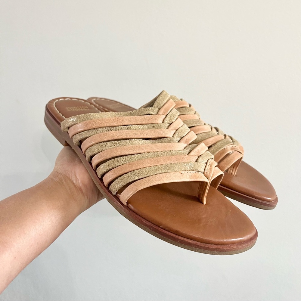 Johnston and Murphy Leather Strappy Sandals in Gold Coral/Peach Suede Thong 6.5